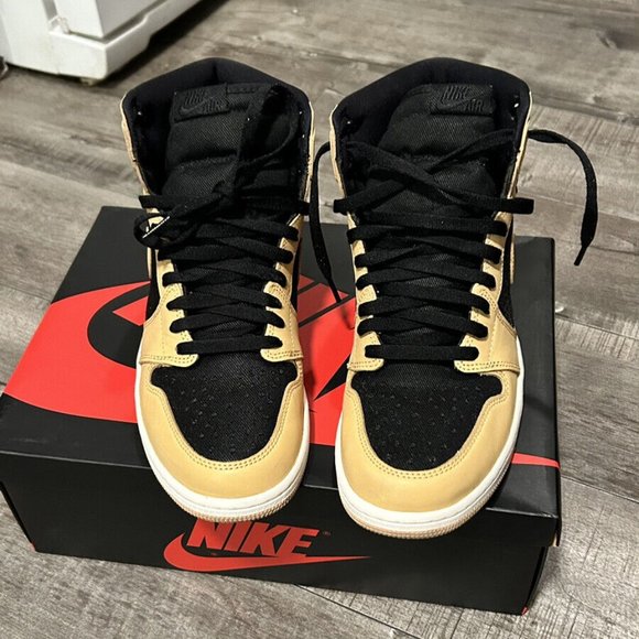Jordan 1 Retro High OG AJ1 Men Classic Casual Lifestyle Size 11 main image 4